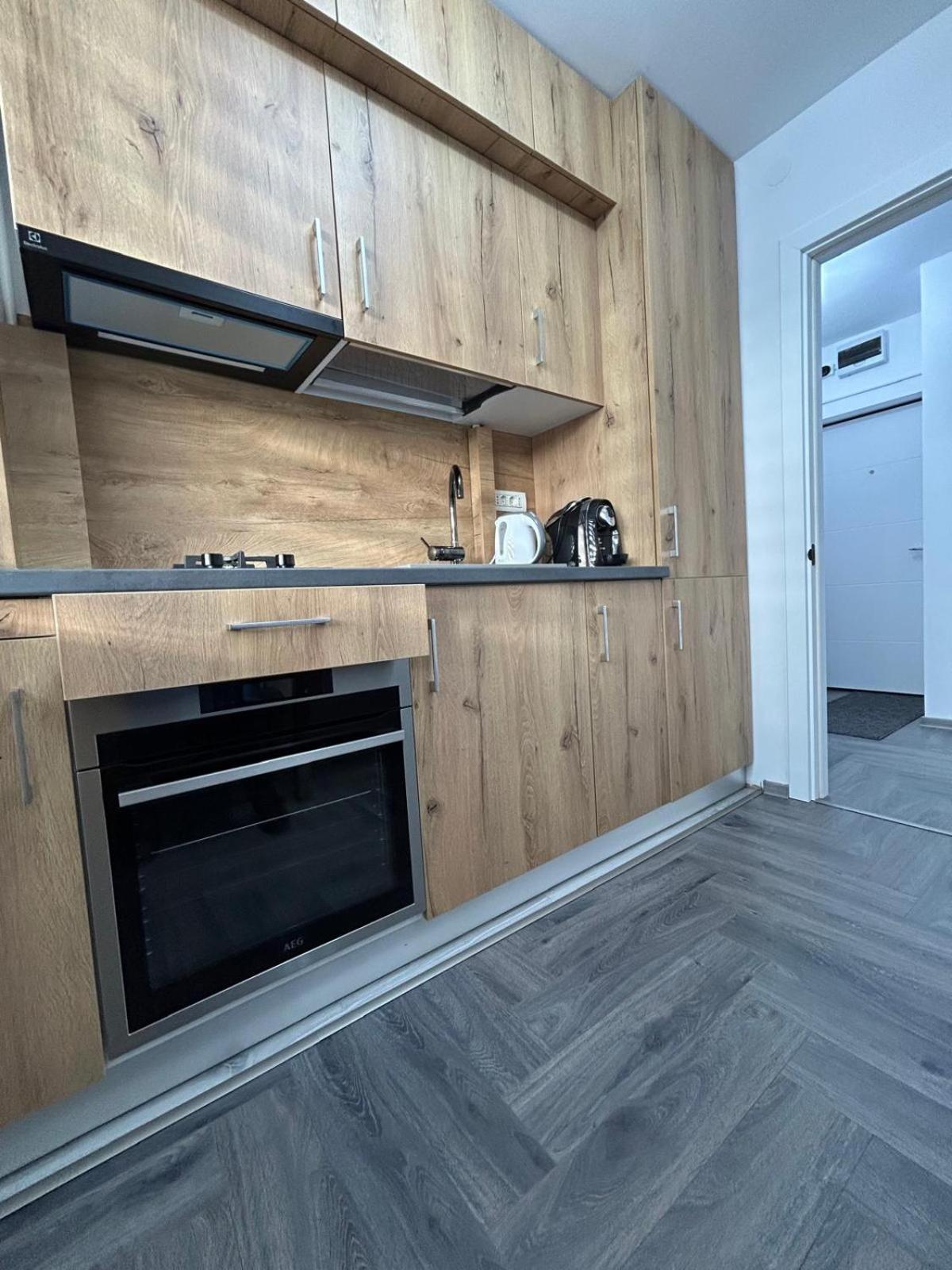 Elit Apartment Craiova Kültér fotó